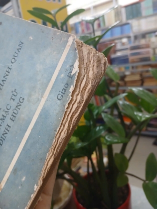 VŨ TRỤ THƠ - ĐẶNG TIẾN