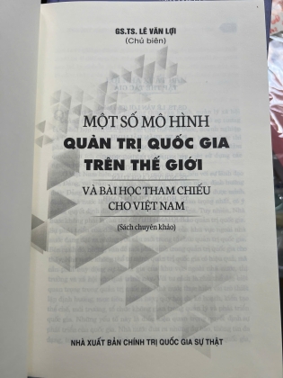 MỘT SỐ MÔ HÌNH QUẢN TRỊ QUỐC GIA TRÊN THẾ GIỚI (BÌA CỨNG) - LÊ VĂN LỢI