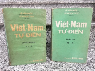 VIỆT NAM TỰ ĐIỂN - LÊ VĂN ĐỨC VÀ LÊ NGỌC TRỤ (1970)