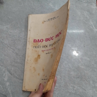 ĐẠO ĐỨC HỌC - CAO VĂN LUẬN 