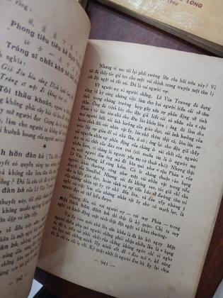 NHÀ VĂN HIỆN ĐẠI - VŨ NGỌC PHAN