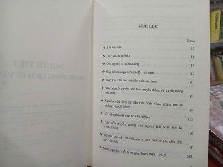 NGƯỜI VIỆT TRONG DÒNG LỊCH SỬ VĂN HÓA (BÌA CỨNG) - NGUYỄN XUÂN KÍNH