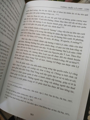 VƯƠNG TRIỀU LÝ (1009 - 1226) (BÌA CỨNG) - NGUYỄN QUANG NGỌC 