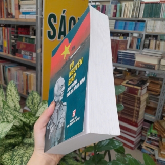 VÕ NGUYÊN GIÁP DANH TƯỚNG THỜI ĐẠI HỒ CHÍ MINH - TRẦN TRỌNG TRUNG