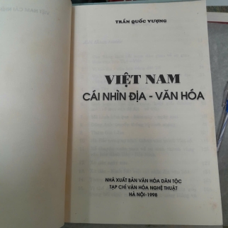 VIỆT NAM CÁI NHÌN ĐỊA - VĂN HÓA - TRẦN QUỐC VƯỢNG