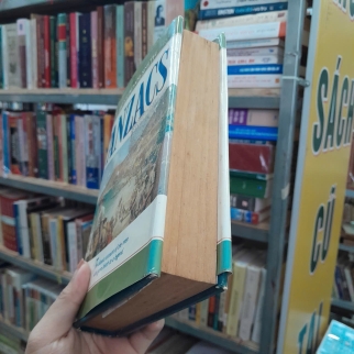 THE ANZACS - PASTSY ADAM-SMITH (BÌA CỨNG)