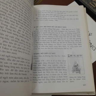 TRANH TƯỢNG VÀ THẦN PHỔ PHẬT GIÁO (BÌA CỨNG) - LOUIS FRÉDÉRIC ( PHAN QUANG ĐỊNH DỊCH)