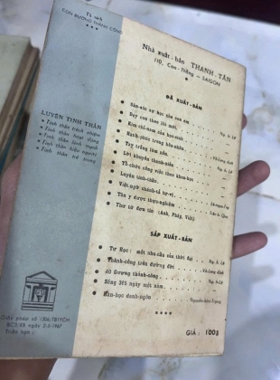 LUYỆN TINH THẦN - NGUYỄN HIẾN LÊ (BẢN CÓ THỦ BÚT TÁC GIẢ)