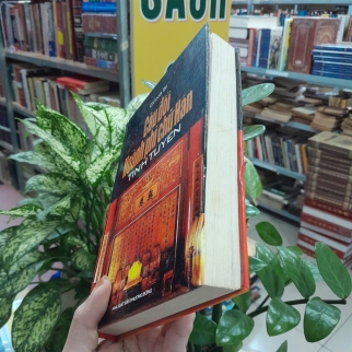 CÂU ĐỐI HOÀNH PHI CHỮ HÁN TINH TUYỂN (BÌA CỨNG) - CÔNG SĨ