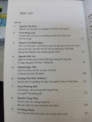 SỰ BIẾN ĐỔI CỦA TÔN GIÁO TÍN NGƯỠNG Ở VIỆT NAM HIỆN NAY