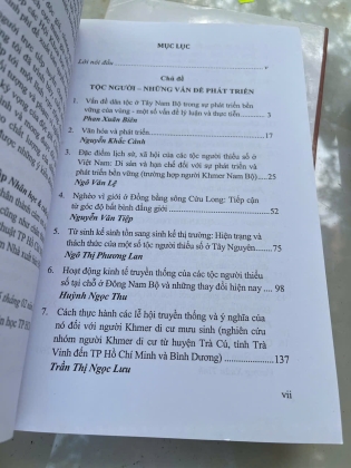 NHÂN HỌC VÀ CUỘC SỐNG - TẬP CHUYÊN KHẢO TỘC NGƯỜI VÀ QUAN HỆ TỘC NGƯỜI