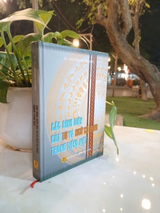 CÁC BÌNH DIỆN CỦA TỪ VÀ NGỮ CỐ ĐỊNH TRONG TIẾNG VIỆT (BÌA CỨNG) - MAI THỊ KIỀU PHƯỢNG