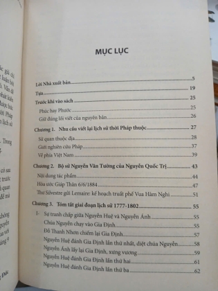 VUA GIA LONG VÀ NGƯỜI PHÁP - THỤY KHUÊ