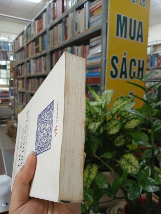 DURAS NGƯỜI ĐÀN BÀ LAI - CATHERINE BOUTHORS - PAILLART (HOÀNG CƯỜNG DỊCH)