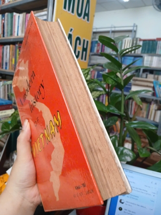 A MODERN HISTORY OF VIETNAM (BÌA CỨNG) - NGUYỄN PHÚT TẤN