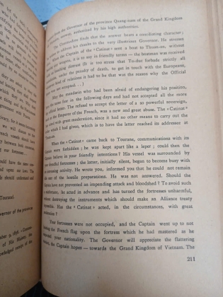 A MODERN HISTORY OF VIETNAM (BÌA CỨNG) - NGUYỄN PHÚT TẤN