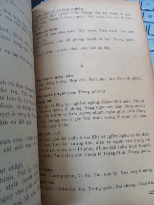 CHÂM CỨU ĐƠN GIẢN - LÊ KHÁNH ĐỒNG