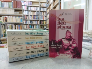 LỤC TIỂU PHỤNG HỆ LIỆT - CỔ LONG (ĐÔNG HẢI DỊCH)