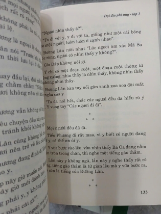 ĐẠI ĐỊA PHI ƯNG - CỔ LONG (NGƯỜI DỊCH: CAO TỰ THANH)
