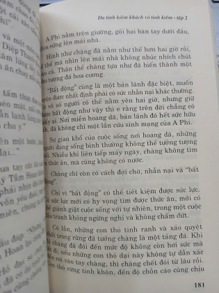 ĐA TÌNH KIẾM KHÁCH VÔ TÌNH KIẾM - CỔ LONG (ĐÔNG HẢI DỊCH THUẬT) 