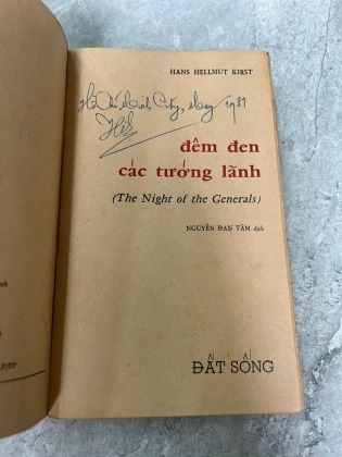 ĐÊM ĐEN CÁC TƯỚNG LÃNH - HANS HELLMUT KIRST ( NGUYỄN ĐAN TÂM DỊCH)