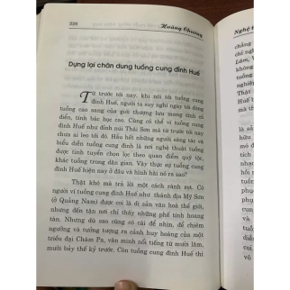 NGHỆ THUẬT TUỒNG VỚI CUỘC SỐNG HÔM NAY (BÌA CỨNG) - HOÀNG CHƯƠNG