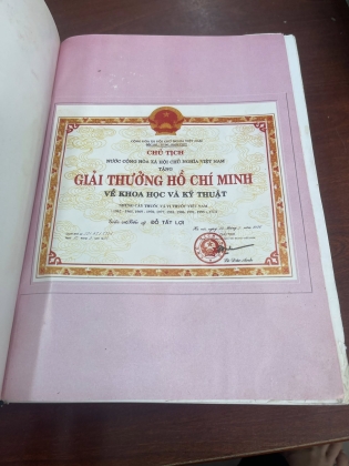 NHỮNG CÂY THUỐC VÀ VỊ THUỐC VIỆT NAM - ĐỖ TẤT LỢI 