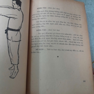 NỘI CÔNG - ROBERT LASSERRE ( LẠC HÀ, PHAN THANH CHẤN DỊCH)