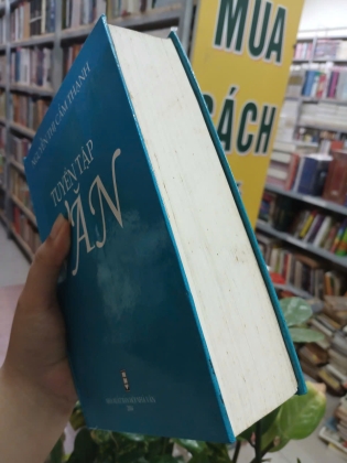 TUYỂN TẬP VĂN NGUYỄN THỊ CẨM THẠNH (BÌA CỨNG)