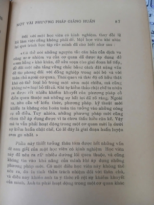 VẤN ĐỀ KIỂM HUẤN TRONG DỊCH VỤ XÃ HỘI - DOROTHY E. PETTES (DỊCH GIẢ: ĐOÀN TRIỆU HÂN)