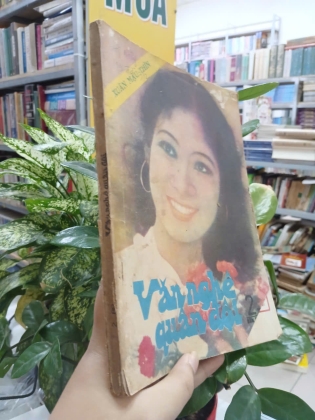 TẠP CHÍ VĂN NGHỆ QUÂN ĐỘI (6 SỐ NĂM 1988)