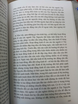 NGHIÊN CỨU TỘC NGƯỜI VÀ VĂN HÓA TỘC NGƯỜI TIẾP CẬN NHÂN HỌC PHÁT TRIỂN - NGÔ VĂN LỆ