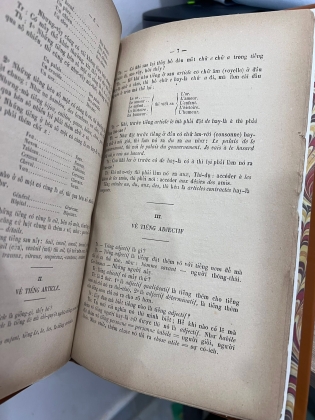 Thầy trò, về mẹo mực léo lắt tiếng phangsa - Trương Vĩnh Ký (1885)