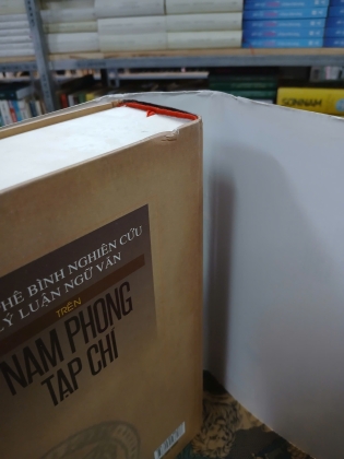 VĂN PHÊ BÌNH NGHIÊN CỨU LÝ LUẬN NGỮ VĂN TRÊN NAM PHONG TẠP CHÍ - NGUYỄN ĐỨC THUẬN