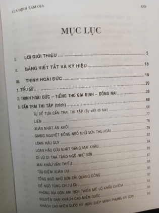 GIA ĐỊNH TAM GIA (BÌA CỨNG) - HOÀI ANH BIÊN DỊCH & CHÚ GIẢI