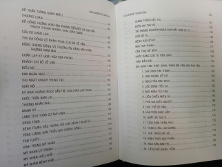 GIA ĐỊNH TAM GIA (BÌA CỨNG) - HOÀI ANH BIÊN DỊCH & CHÚ GIẢI