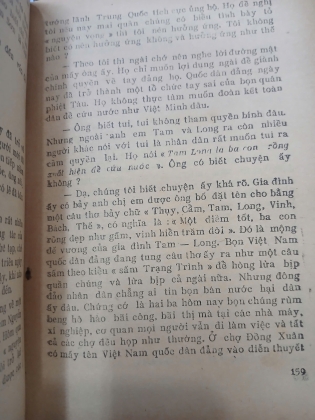TỪ TRIỀU ĐÌNH HUẾ ĐẾN CHIẾN KHU VIỆT BẮC - PHẠM KHẮC HÒE 