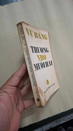 THƯƠNG NHỚ MƯỜI HAI - VŨ BẰNG (1972)