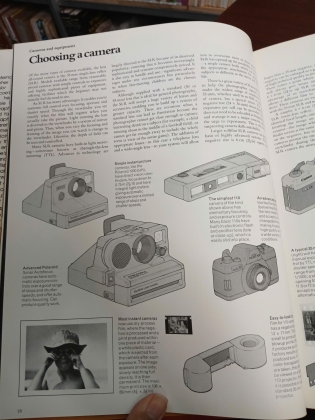 JOHN HEDGECOE’S COMPLETE COURSE IN PHOTOGRAPHING CHILDREN (BÌA CỨNG)