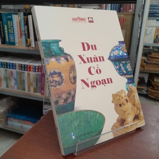 DU XUÂN CỔ NGOẠN