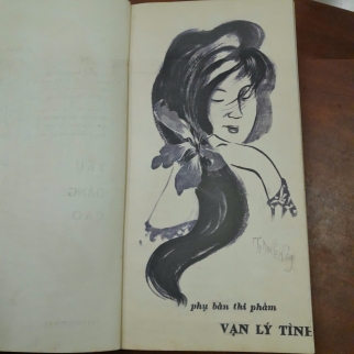THI PHẨM VẠN LÝ TÌNH 