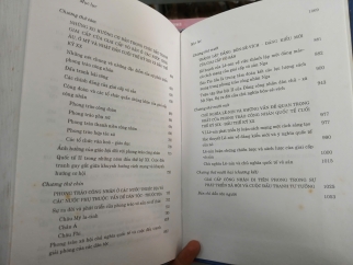 PHONG TRÀO CÔNG NHÂN QUỐC TẾ TẬP 2 - NHỮNG VẤN ĐỀ LỊCH SỬ VÀ LÝ LUẬN (BÌA CỨNG)
