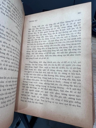 TRINH NỮ - THOMAS HARDY (NGUYỄN QUỲNH dịch thuật)