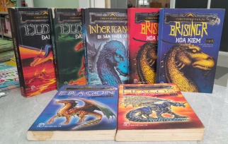 COMBO 7 CUỐN TIỂU THUYẾT TRONG SERIES CẬU BÉ CƯỠI RỒNG CỦA CHRISRTOPHER PAOLINI