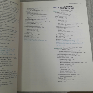EXPLORING MARKETING RESEARCH - ZIKMUND ( BÌA CỨNG)