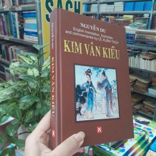 KIM VÂN KIỀU - LÊ XUÂN THỦY DỊCH TIẾNG ANH ( BÌA CỨNG)