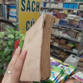 CÓ GÌ BÍ MẬT TRONG TƯỚNG MẠO VÀ KHÍ SẮC - JEANNE DUJARRIC ( NGŨ VĂN BẰNG DỊCH)
