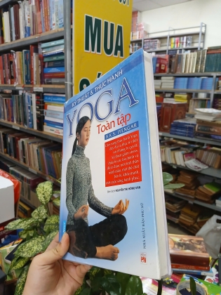 KỸ THUẬT VÀ THỰC HÀNH YOGA TOÀN TẬP (BÌA CỨNG) - B.K.S. IYENGAR