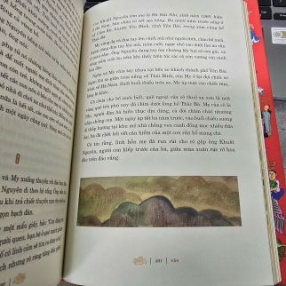 SÁCH TẾT ẤT TỴ 2025 - HỒ ANH THÁI 
