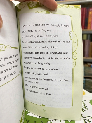 LITTLE STORIES - STACEY RICHES, CLAIRE LUONG